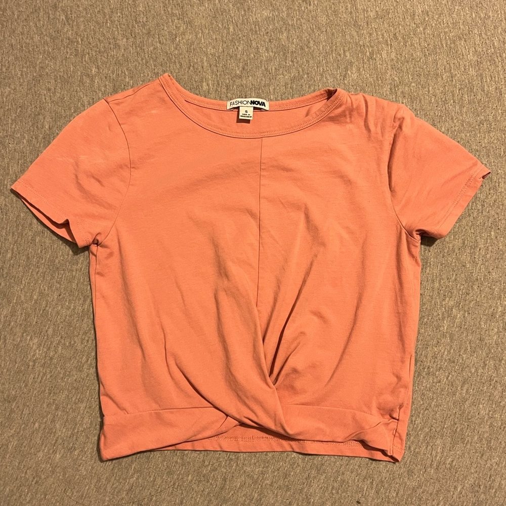 Pinkish ‘Tops’ Bundle - Picture 6 of 6